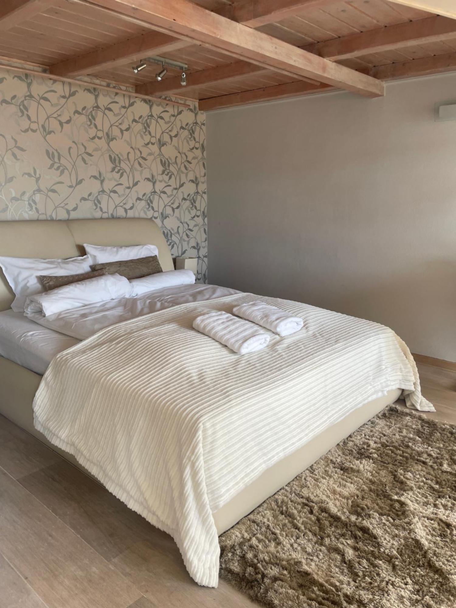 Dula Downtown Apartment บูดาเปสต์ ภายนอก รูปภาพ